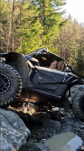 Rock crawler - Can-Am X3 with a Suzuki GSXR Hayabusa