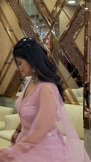 Yashika on Instagram: "Good playlist ,good mood Aujla supremacy  @karanaujla #karanaujla #oldsong #supremacy #live #punjabigaane #punjabi #punjaban #gedi #carjams #ethnic #festivals #navratri #functions"