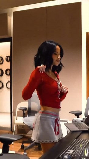 Becky G Fans on Instagram: "Becky G & Davido - Tek 🤩 #beckyg #davido #newmusic"