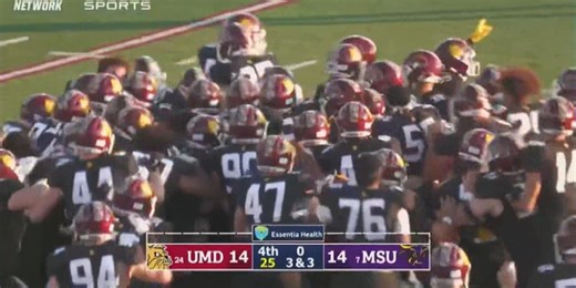 Minnesota Duluth stuns Minnesota State with last-second field goal