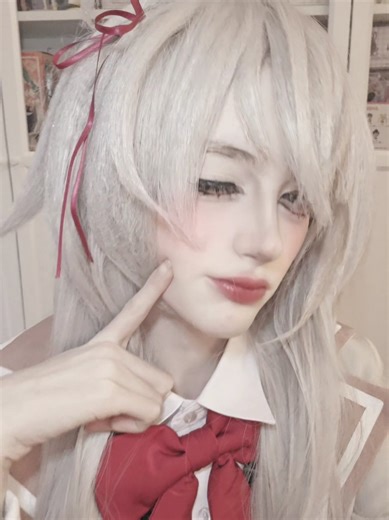 Alya Cosplay: Expressions in Character