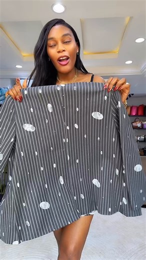 A-CUBE BOUTIQUE ABUJA on Instagram: "2pcs skirt price 75,000 (Oversized Blazer /short skirt ) Size 10-18uk : : : Hair @acubesalon : ; Glass @glitt_accessories : : Please note 📣📣 📣📣📣📣📣 Return policy 👇🏿 Exchange Only within 72hrs (3days) after purchase No Refund 🚫 Stockpiling can’t be exchange after 3days : : : Instore now ✅ : PLEASE NOTE📌 —————— A.CUBE ONLY OFFICIAL ACCOUNT 👇🏻👇🏻👇🏻👇🏻 Name of Account: A.CUBE BOUTIQUE Bank: GTB Account No: 0167906664 Bank: MONIE POINT Account No: 