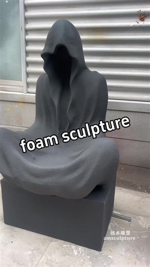 We created large-scale human figure sculptures using foam for a client in Singapore. These sculptures are intended to attract customers to bars and neighborhoods, and are suitable for long-term indoor and outdoor use. We are a professional sculpture manufacturer and can produce various sculpture styles. #Sculptureprintermanufacturer #FiberglassSculptureManufacturer #customsculpture #sculpturefabrication