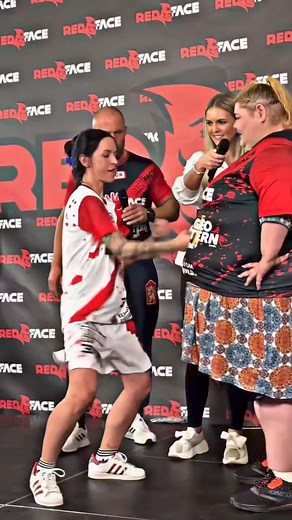 338K views · 1.9K reactions | Watch till end for fight result  #MMA #Funny #Fights #Fighters #MMAFights | MMA Queens | Facebook