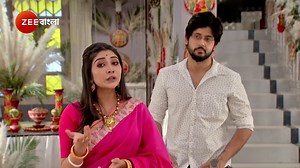 পুজোর সময়ে কি পাহাড়ে বেড়াতে চলে যাবে সিড? #PujorSomoyeKiPahareBerateCholeJabeSid #Mithai #ZeeOnTheGo https://zee5.onelink.me/RlQq/fbDownloadZEE5App "দেখুন #Mithai সোম - রবি @8.00pm শুধুমাত্র #ZeeBangla আর #Zee5 অ্যাপে যে কোন সময়, যে কোন জায়গায়।" | Zee Bangla