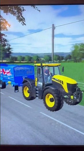 New tractor - JCB 3000 series carting oats fs19