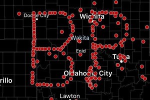 Storm Chasers Honor 'Twister' Star Bill Paxton With GPS Coordinates That Spell Out His Initials