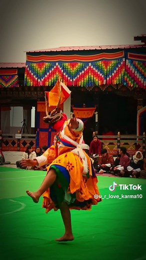 A vibrant display of Bhutanese culture and spiritual devotion🙏🎉💃 #tshechuvibes❤️ #day1 #Shawshachi @Pemba la @it's me son's @Dorji khandu