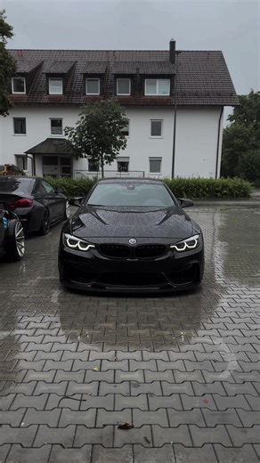 BMW M4 F82 Review: Performance and Style Insights