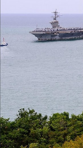 USS Abraham Lincoln Arrives In Thailand As 5,000 Sailors Descend On Pattaya