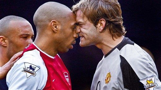 10 Arsenal players with the most goals against Man United