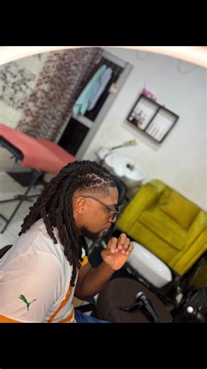 LES MEILLEURS RELOOKING Dreadlocks by @Bibiiiche 🇨🇭 ABIDJAN-SUD à Marcory en face de la Poste . CONTACT : 05 84 699 552 #ivorycoast #dreadlocks #hair