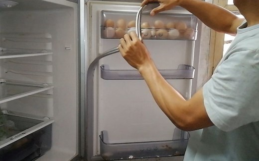 冰箱是怎样更换密封条的？其实很简单，几分钟就能搞定