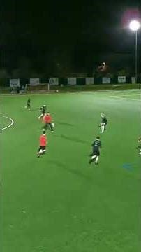 A Jugend Sinnersdorf & SC Leverskusen. Wo ist denn hier abseits, laut Leverkusen Trainer.