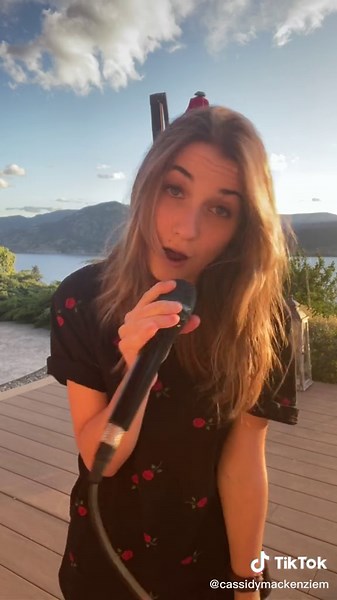 Stay The Night - Zedd & Hayley Williams Music Video