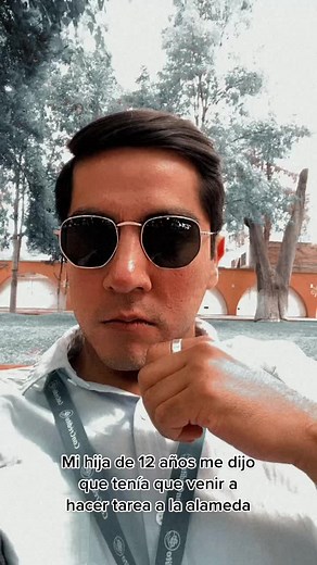 Un Alien Se Comió Mi Tarea | Videos de Comedia