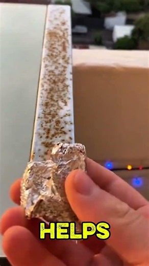 How Does Aluminum Foil Remove Rust? The Surprising Cleaning Hack!
