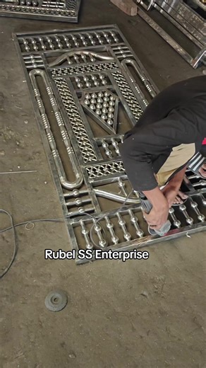 Innovative SS Main Gate Design Showcase