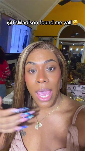 Well I made it and the spirit of the lord is here at the Le’Maison on Jehovah’s Birthday! Merry Christmas yall!