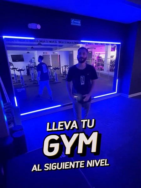 Iluminación de luces de colores para tu gimnasio