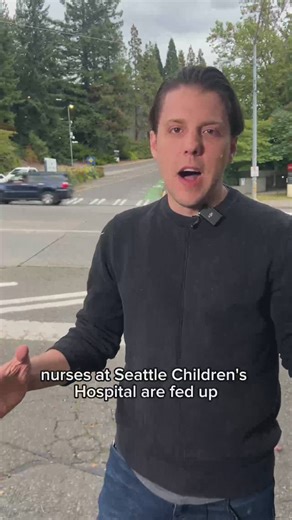 Nurses rally at Seattle Children’s as contract talks drag on