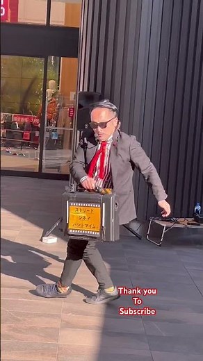 “Magic Show in Asakusa ✨🎩”