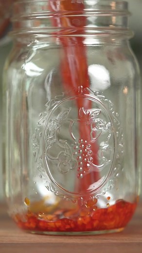 Delicious Spicy Garlic Chili Oil Recipe for Tasty Meals