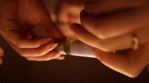 【Daily Bread ASMR】温柔的面部SPA 五分钟入睡｜助眠