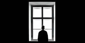 Dichotomous Thinking: Why Thinking in Black and White Will Stifle You