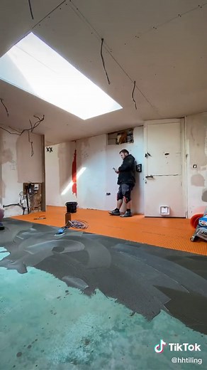 Matting ready for 1200x1200’s, with our new Refina @hudstiling roller! Absolute game changer. #tile #tiling #tileprep #schluter #schlutersystems #rubi