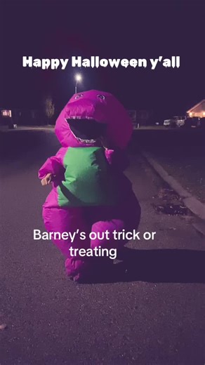 Happy Halloween! I hope you all had a great time trick or treating!!!##Barney #barneystinson ##barneythedinosaU #barney #barneycostume #barneythedinosaur #barneydance? #virl #dino #dinosaur #barneydance #Barneytiktokdance #tiktokdances2024 #halloween #besthalloweencostume #halloweencoustume