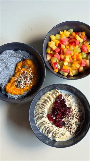 Thandolwethu Nkomo on Instagram: "What to eat on a Daniel Fast? Breakfast edition. Chia pudding, overnight oats and diced fruits (cereal replacement) #danielfast #christian #fasting"