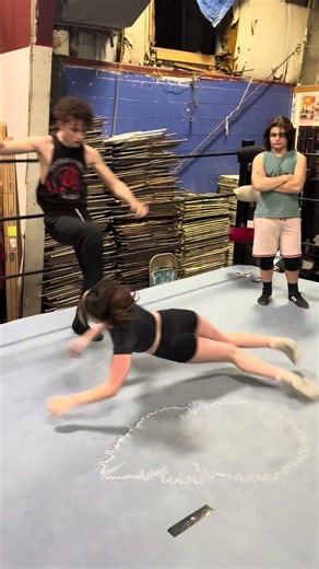 W.O.W Workout Clips - Jules and Anthony Vincent