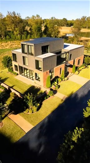 RESIDENTIAL LOT TO 3 STORY BRICK CONTAINER HOME | FULL CONSTRUCTION TIMELAPSE #construction