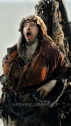 Alfrid’s Middle-earth Adventure – Extended Edition Join Alfrid on his unexpected journey through Middle-earth. From cunning schemes to dramatic confrontations, witness the moments that led to his ultimate fate. In this extended edition, see the shocking events unfold as Alfrid meets his end in a twist no one saw coming. 🎬 The Hobbit: The Battle of the Five Armies (2014) #TheHobbit #AnUnexpectedJourney #TheDesolationOfSmaug #TheBattleOfTheFiveArmies #MiddleEarth #BilboBaggins #Gandalf #Thorin #F