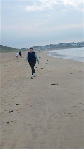 Exploring East Strand Beach in Portrush, Co. Antrim | Northern Ireland's Causeway Coast #portrush