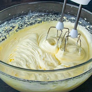 La crema raffaello está lista solo con 4 ingredientes | Cookrate - Español