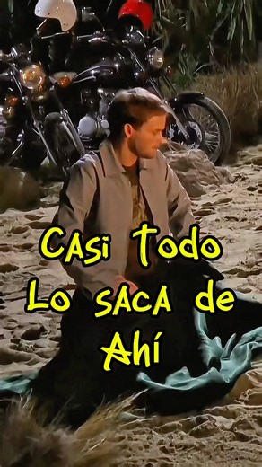 Jaja el hombre de las revistas #disney #series #malcolmeldeenmedio #malcolminthemiddle