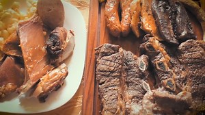 1.6K views · 23 reactions | 丅ᗴᑎᗴᗪᗝᖇ ᒪᎥᗷᖇᗴ️ ⚡desde el medio día⚡ ️ Sábado 08 de Junio !!!! . . . . 菱  BARRIO SAN JORGE 1 77870829 @fans destacados #TenedorLibre #Tarija #ElVallecito | Vallecito Restaurant | Facebook