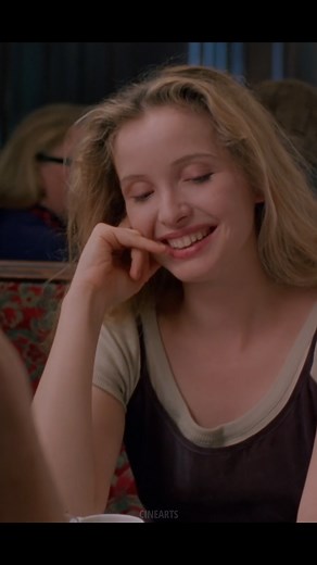 CineArts on Instagram: "Ethan Hawke and Julie Delpy in "Before Sunrise" (1995) for more follow @_cinearts_ 🇮🇹: Ethan Hawke e Julie Delpy in "Before Sunrise" (1995). Per altre informazioni, segui @_cinearts_ - - - - - - - - - - #ethanhawke #beforesunrise #juliedelpy #richardlinklater"
