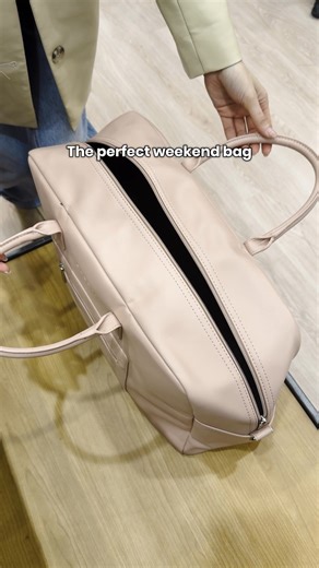 The perfect weekend bag does exist and you’ll find it only at Bentley. Shop yours today! | Bentley