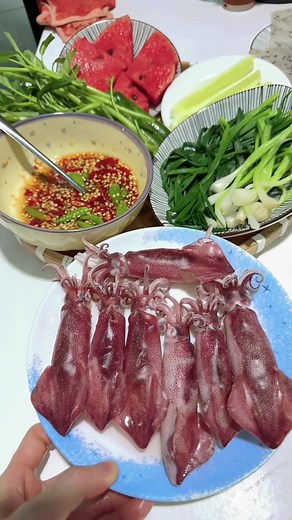 Mực Trứng Hấp Cuốn Rau Muốn Bánh Tráng#xuhuong #mực #raumuong #cuốn #mựctrung