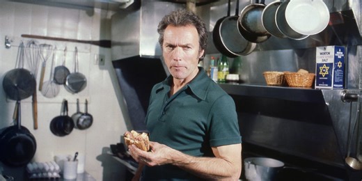 Ecco 10 foto della casa di Clint Eastwood, appena venduta