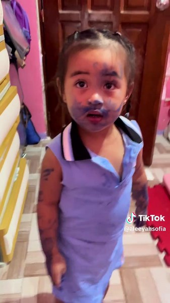 Buti nlang talaga at washable crayon yang gamit mu bata ka. Madali lang tangalin #tiktoklive