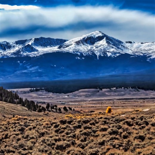 "Majestic Mt Elbert": https://www.benhazlett.com/warehouse-open-edition-prints/art_print_products/mt-elbert This pic captures the pure, untamed beauty of Mt Elbert, makes me want to grab my gear and head for the hills. Mother Nature at her finest! ️❄️ #MountainGoals | Ben Hazlett Photography | Facebook