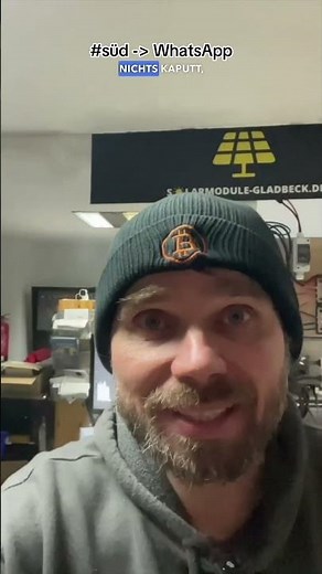 4 Solarmodule am Balkonkraftwerk anschließen