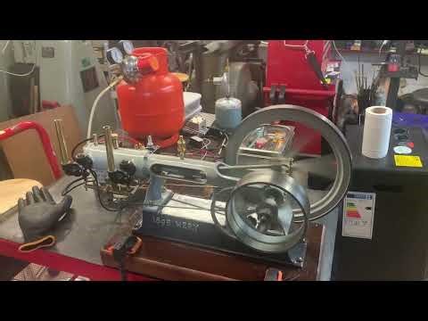 Mery Explosive Engine having its second run