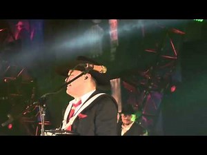 Hay Ojitos - Intocable (Arena Mty 2015)