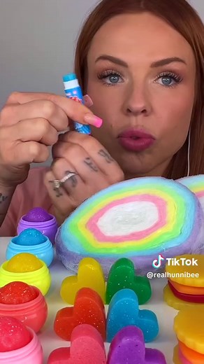 ASMR Eating Sounds: Satisfying Food Experience