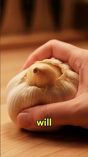 How to Peel Garlic in 20 Seconds | Microwave Garlic Hack